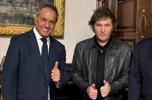 Scioli se definió como peronista y libertario para confrontar con quienes quieren echarlo del PJ