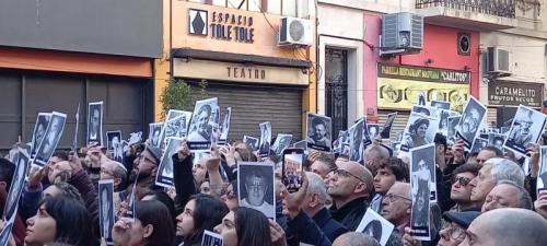 Familiares de víctimas de la AMIA contra el Gobierno: 